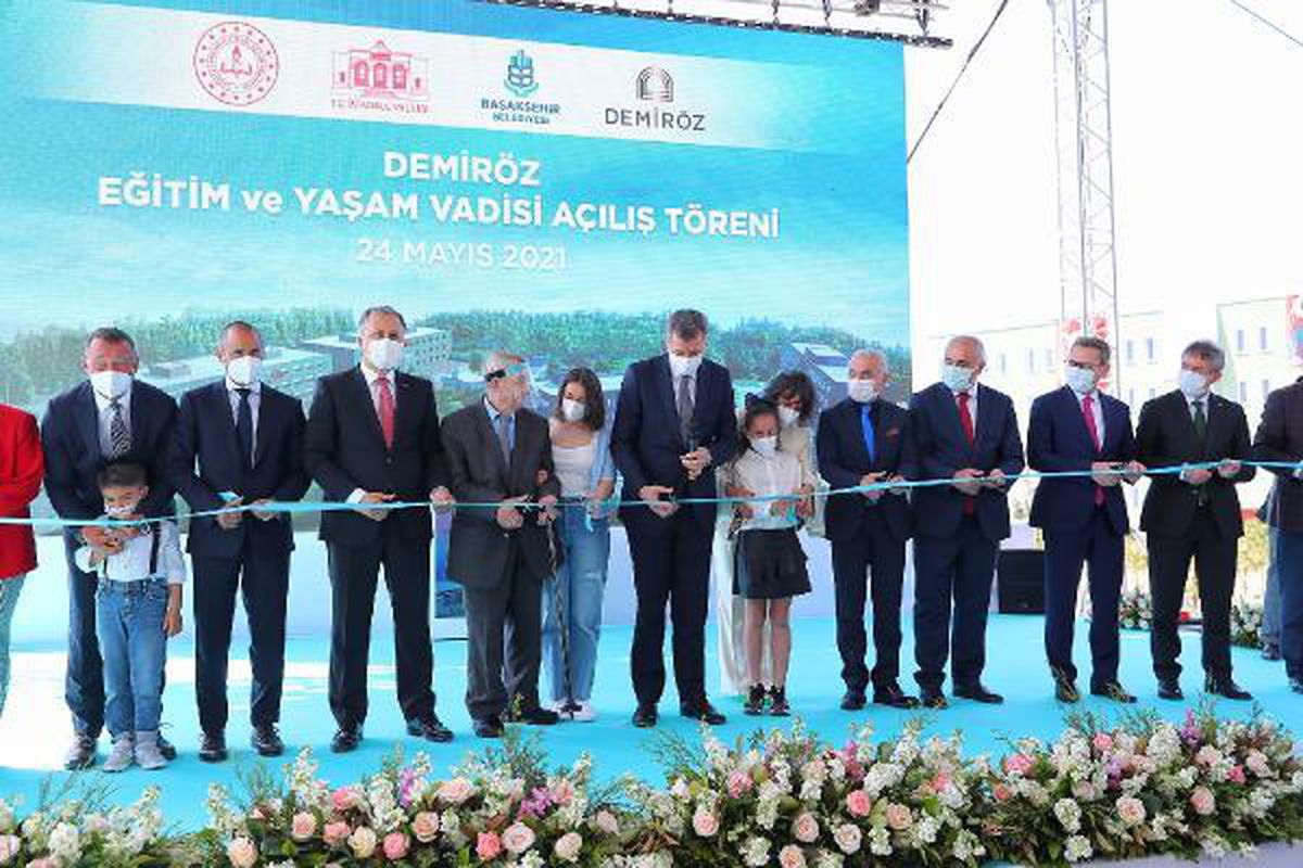 Bahçeşehir Demiröz Eğitim ve Yaşam Vadisi törenle açıldı