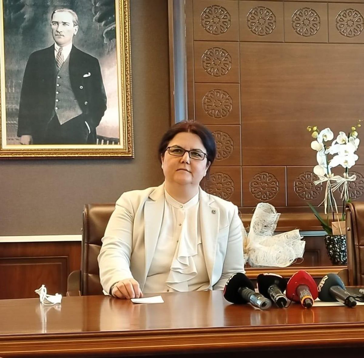 Aile ve Sosyal Hizmetler Bakanı Yanık, yaklaşık 277 milyon lira sosyal yardım yapılacağını bildirdi