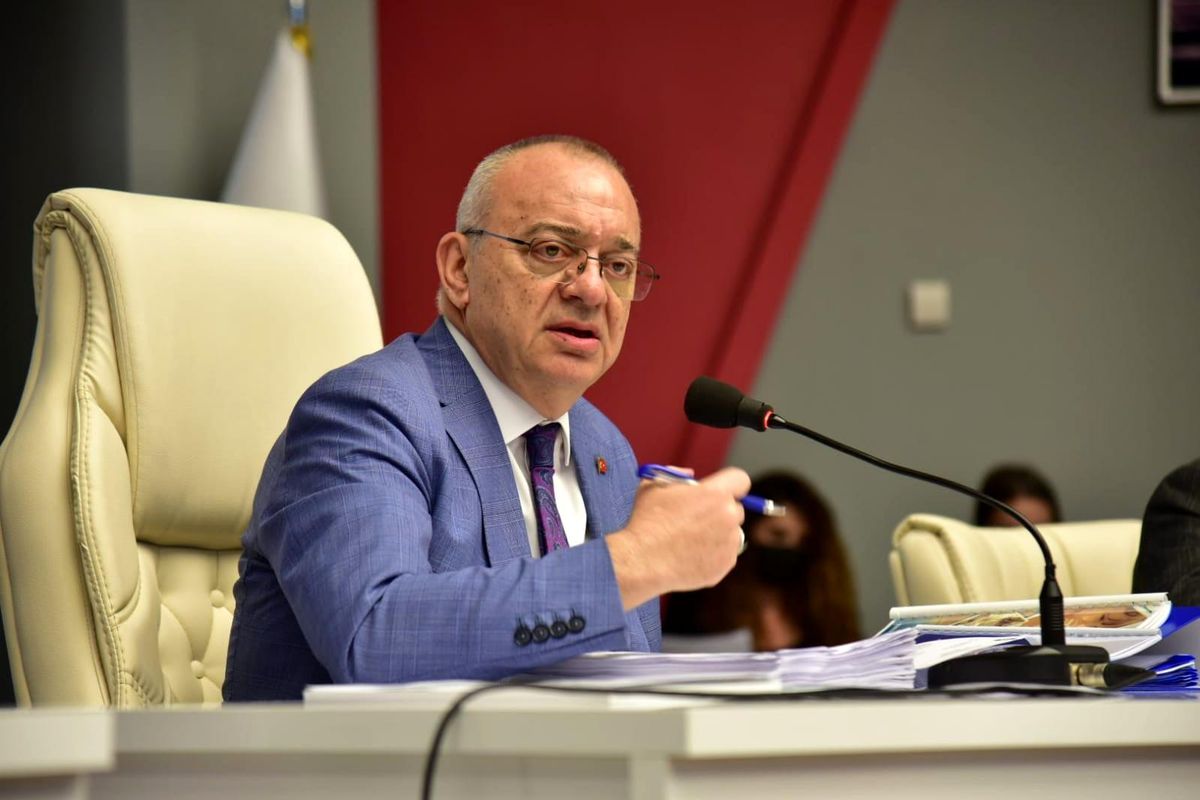 Başkan Ergün\'den \'Çarşı\' esnafına müjde