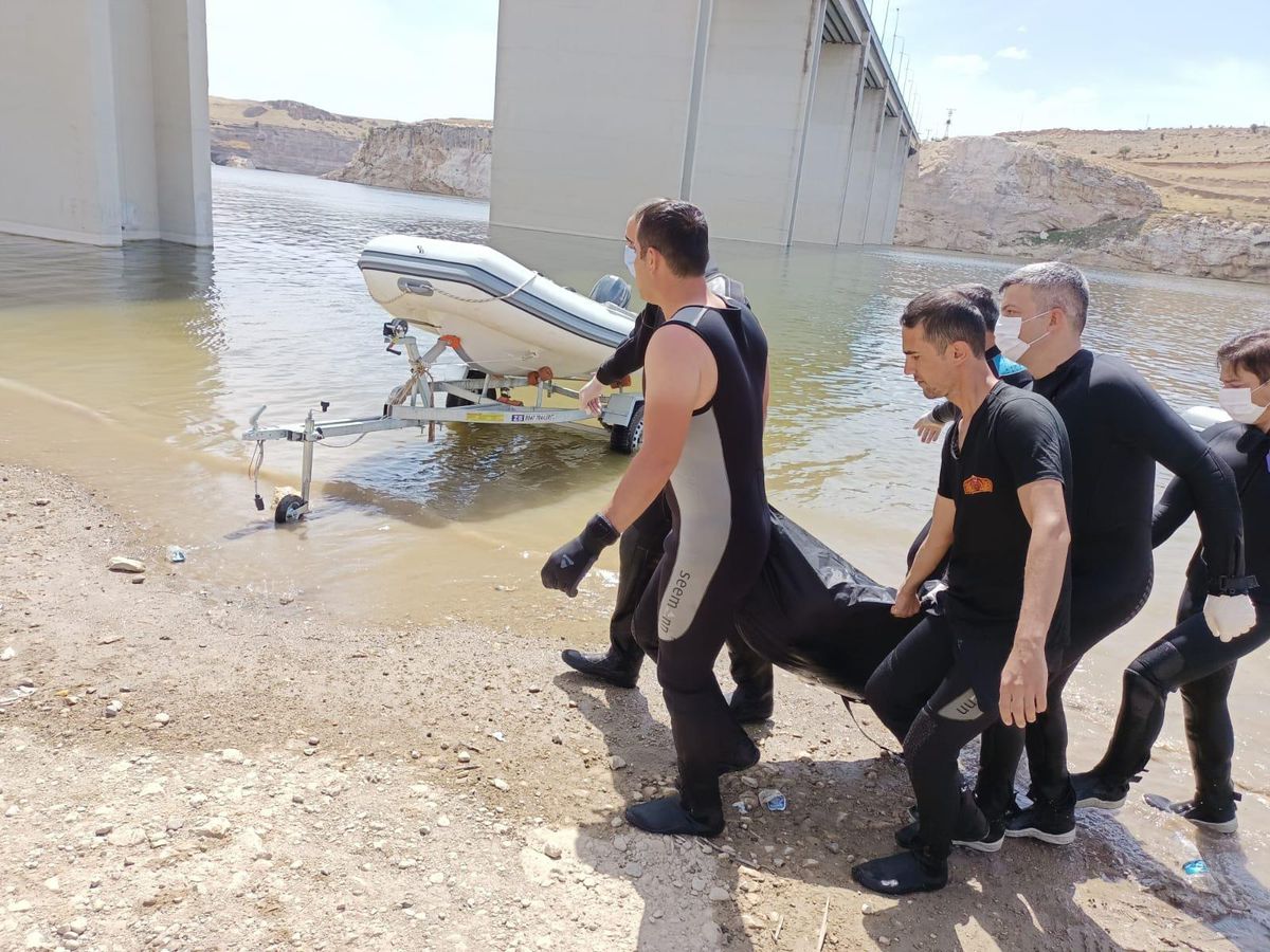 Batman\'da kayıp kişinin cesedi Dicle Nehri\'nde bulundu