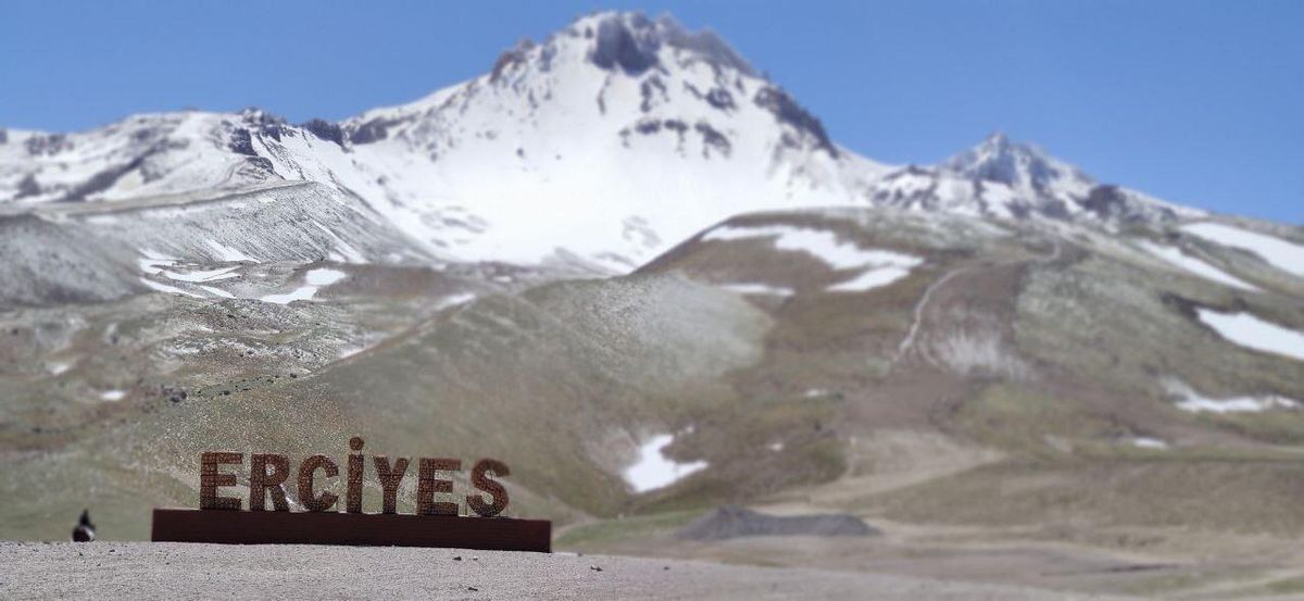 Erciyes\'e \'mayıs\' karı