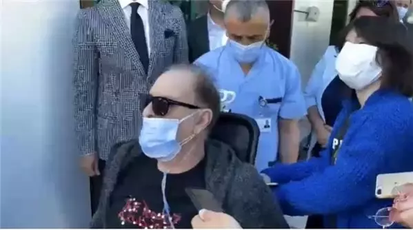 Hastaneden taburcu olan Burak Sergen'den flaş itiraf! Hastaneden taburcu olan Burak Sergen'den flaş itiraf!