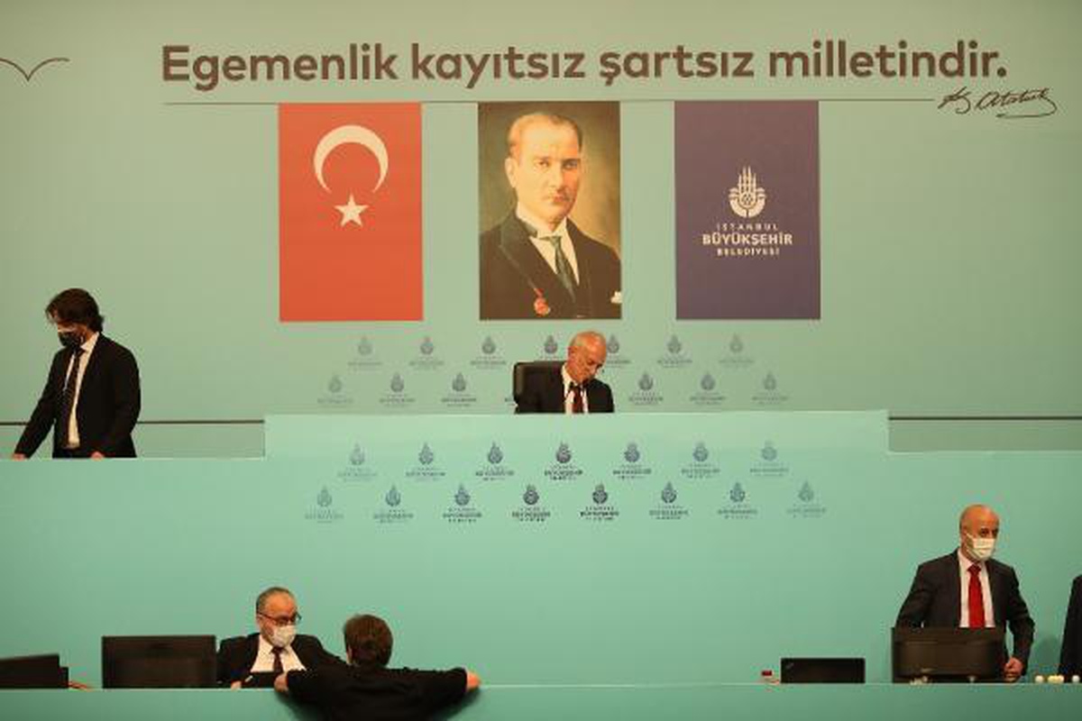 İBB Meclisi\'nde, 1\'inci ve 2\'inci Başkanvekili seçimi yapıldı