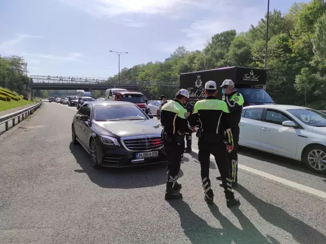 İstanbul'da çakarlı araç denetimi