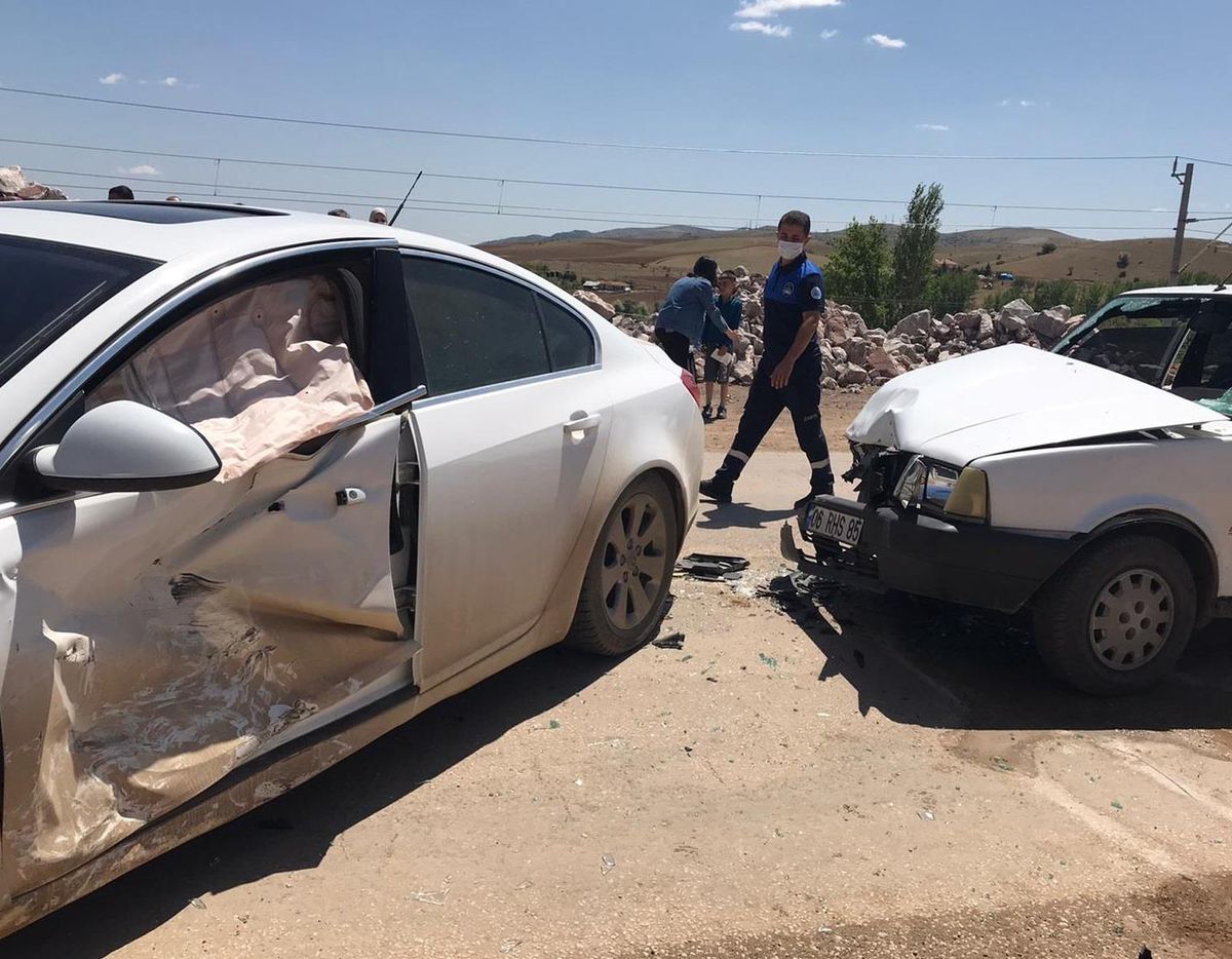 Son dakika haber | Kırıkkale\'deki trafik kazalarında 5 kişi yaralandı