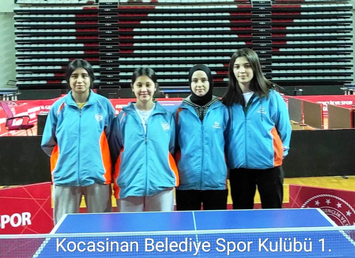 Kocasinan\'ın Masa Tenisi B Takımı ilk yarıyı yine lider tamamladı