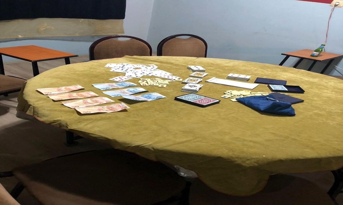 Son dakika haber | Kumar, fuhuş ve masaj salonu operasyonunda 70 kişiye cezai işlem uygulandı