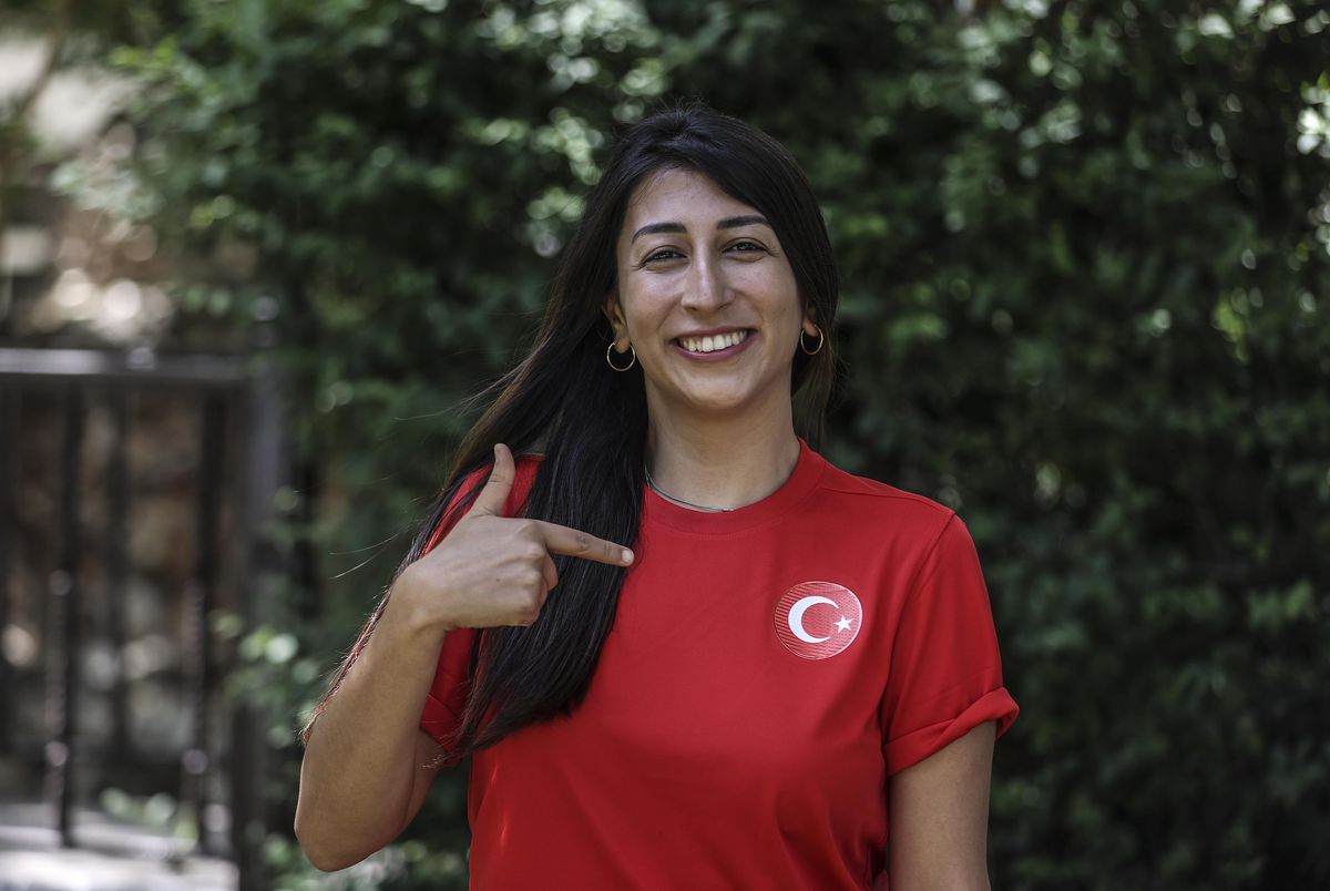 Milli serbest dalış sporcusu Fatma Uruk gazetecilerle bir araya geldi Açıklaması