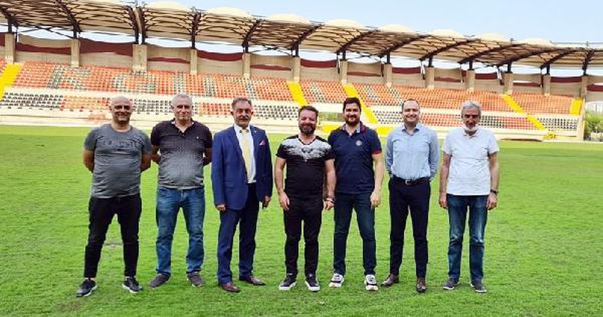 Turgutluspor kolları sıvıyor
