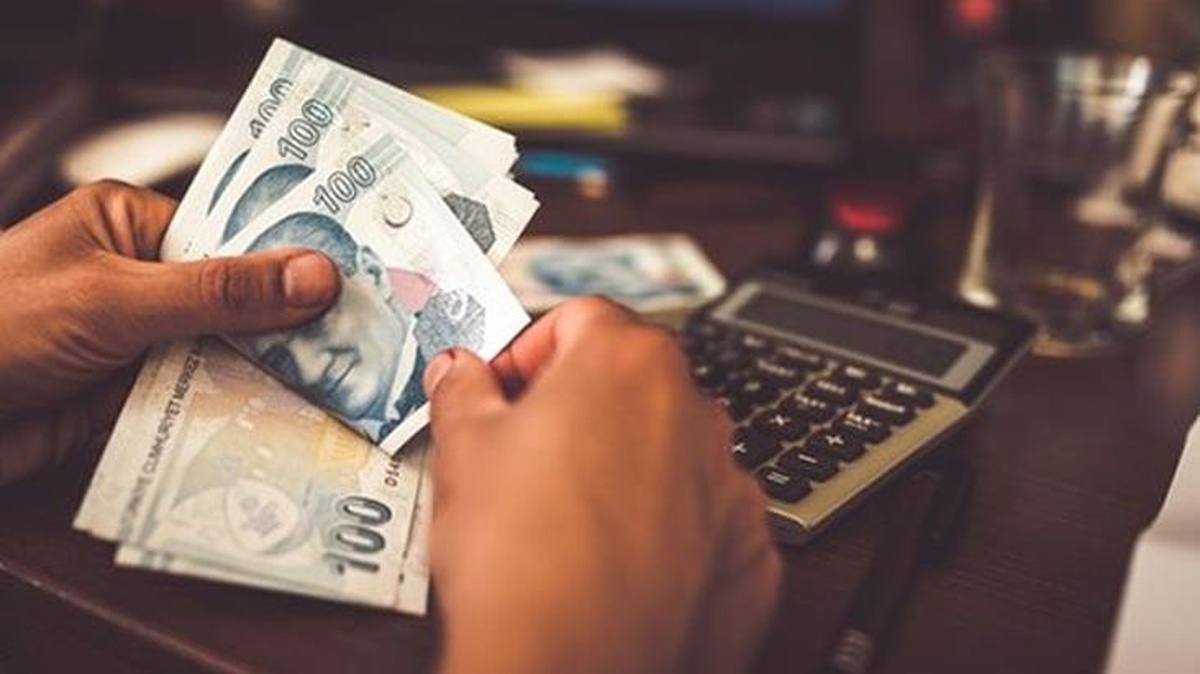 5 milyon kişiyi ilgilendiren paketi, AK Parti Meclis\'e sundu! Öğrenim kredisi borçları yapılandırılıyor