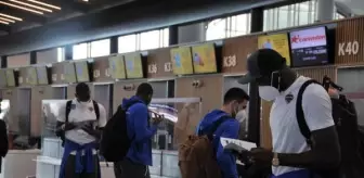 Anadolu Efes, EuroLeague Final Four için Köln'e gitti