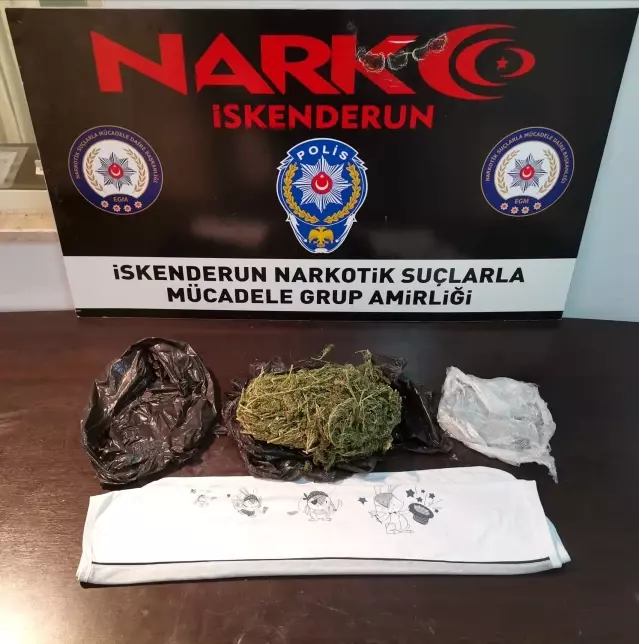 Bebek kundağından uyuşturucu çıktı Bebek kundağından uyuşturucu çıktı