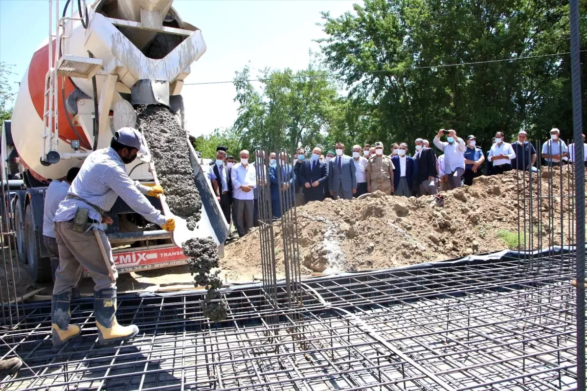 Elazığ Derviş Ali Camii\'nin temeli atıldı