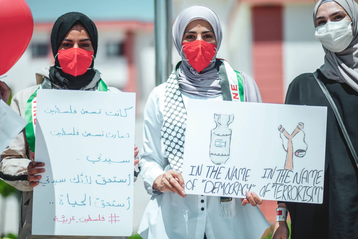 Gaziantep\'te Filistin için "sessiz" eylem yapıldı