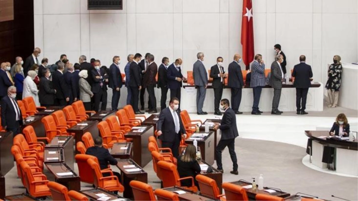 Meclis\'te Hakimler Savcılar Kurulu\'nun 7 yeni üyesi seçildi