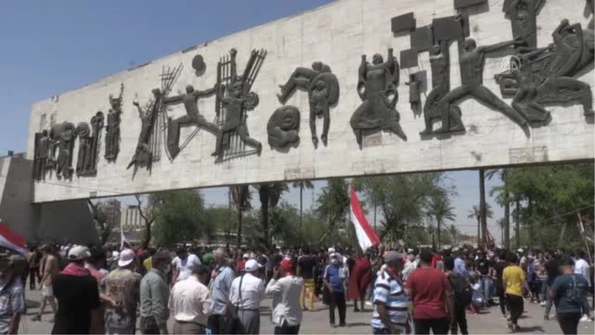 Irak\'ta hükümete karşı protestolar devam ediyor