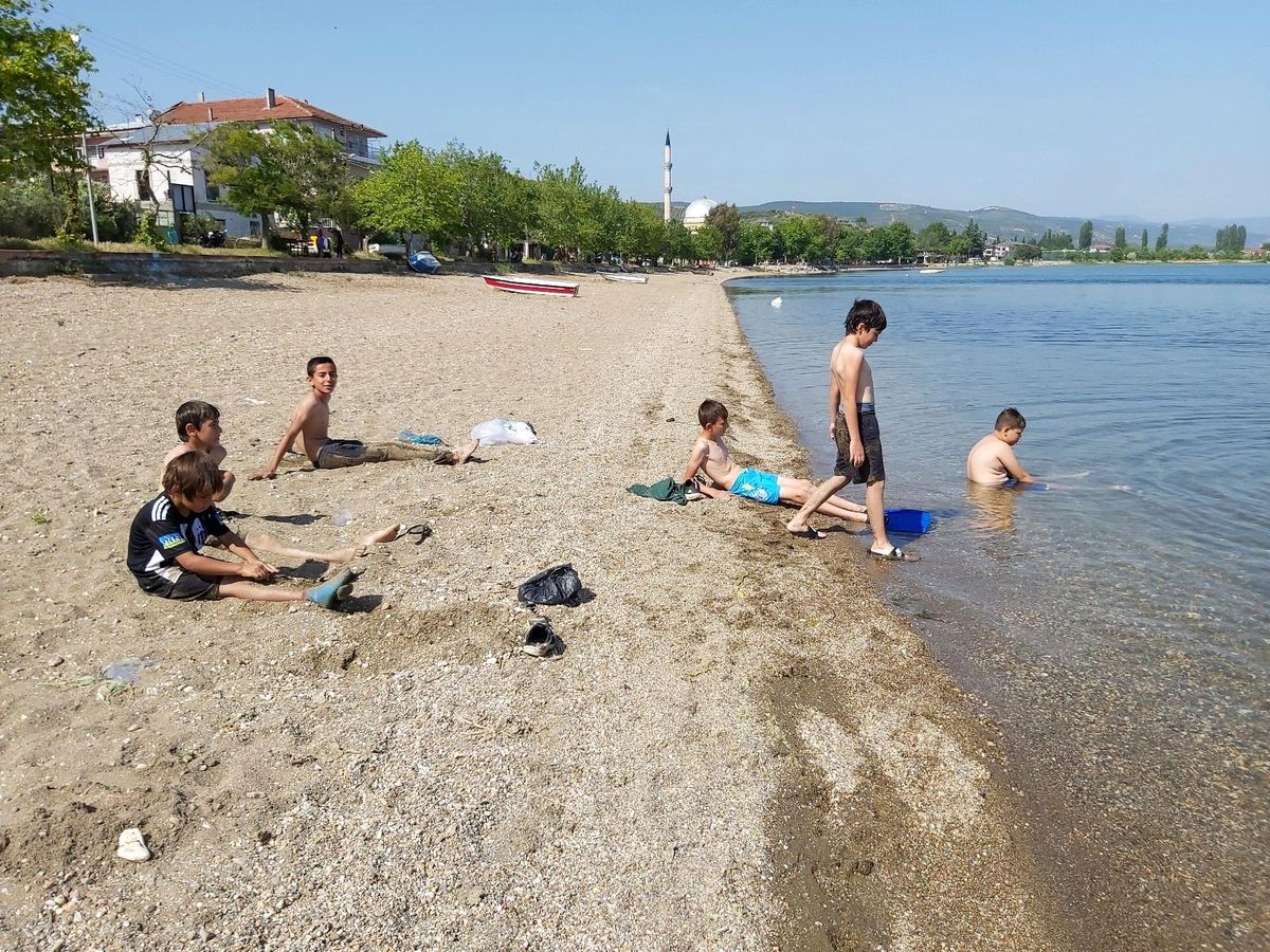 Son dakika gündem: İznikli çocuklar erken kulaç attı