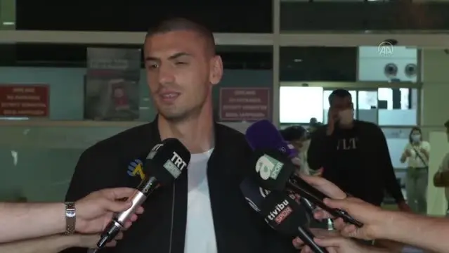 Milli futbolcu Merih Demiral, Antalya'ya geldi