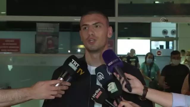 Milli futbolcu Merih Demiral, Antalya'ya geldi