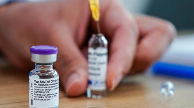 120 milyon doz BioNTech aşısının ilk sevkiyatı Türkiye'ye geldi
