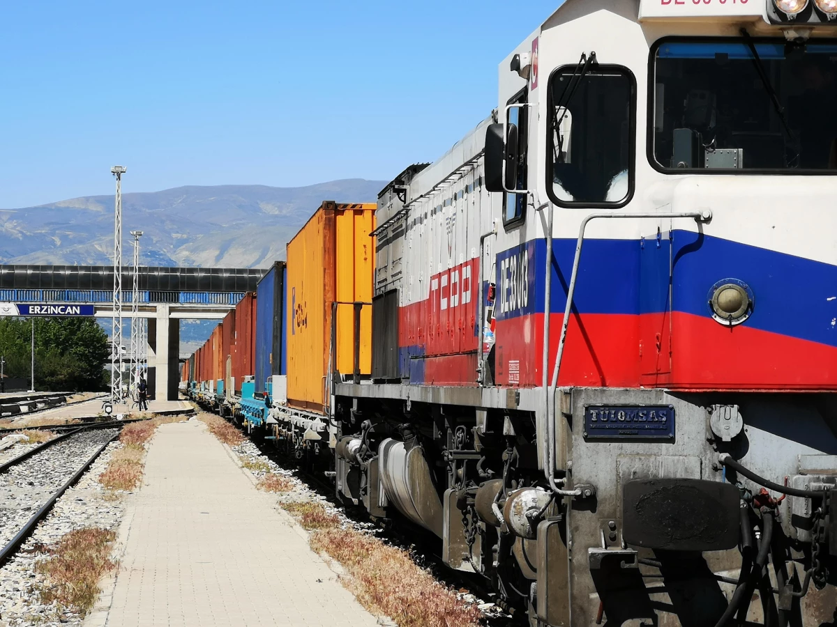 Çin\'e gidecek ihracat treni Erzurum\'a ulaştı