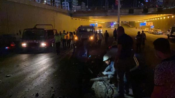 Son dakika haberi... Diyarbakır'da 5 aracın karıştığı kazada ölü sayısı 3'e yükseldi