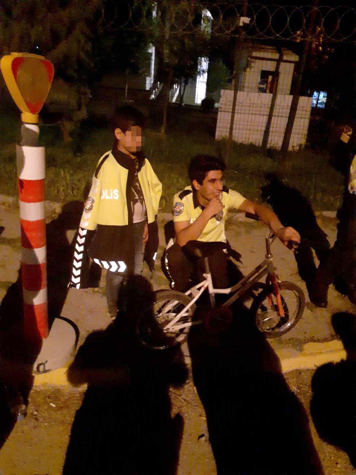 Eskişehir\'de bisikletle gezerken kaybolan çocuk polis ekiplerince bulundu
