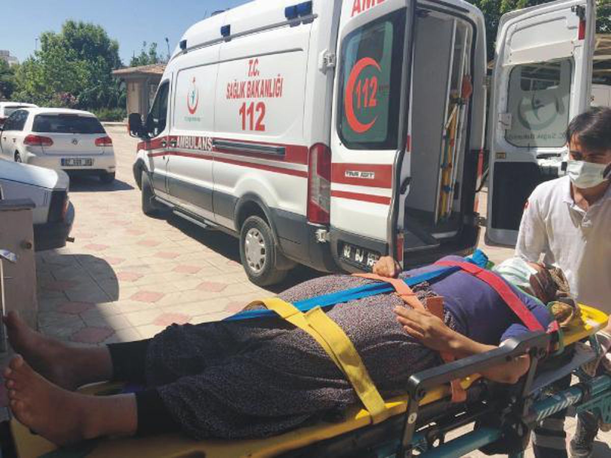 Evin terasından düşen kadın yaralandı
