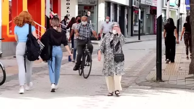 Vaka sayıları düşen Trakya'da vatandaşlar rehavete kapılmadan tedbirlere uyulmasını istiyor