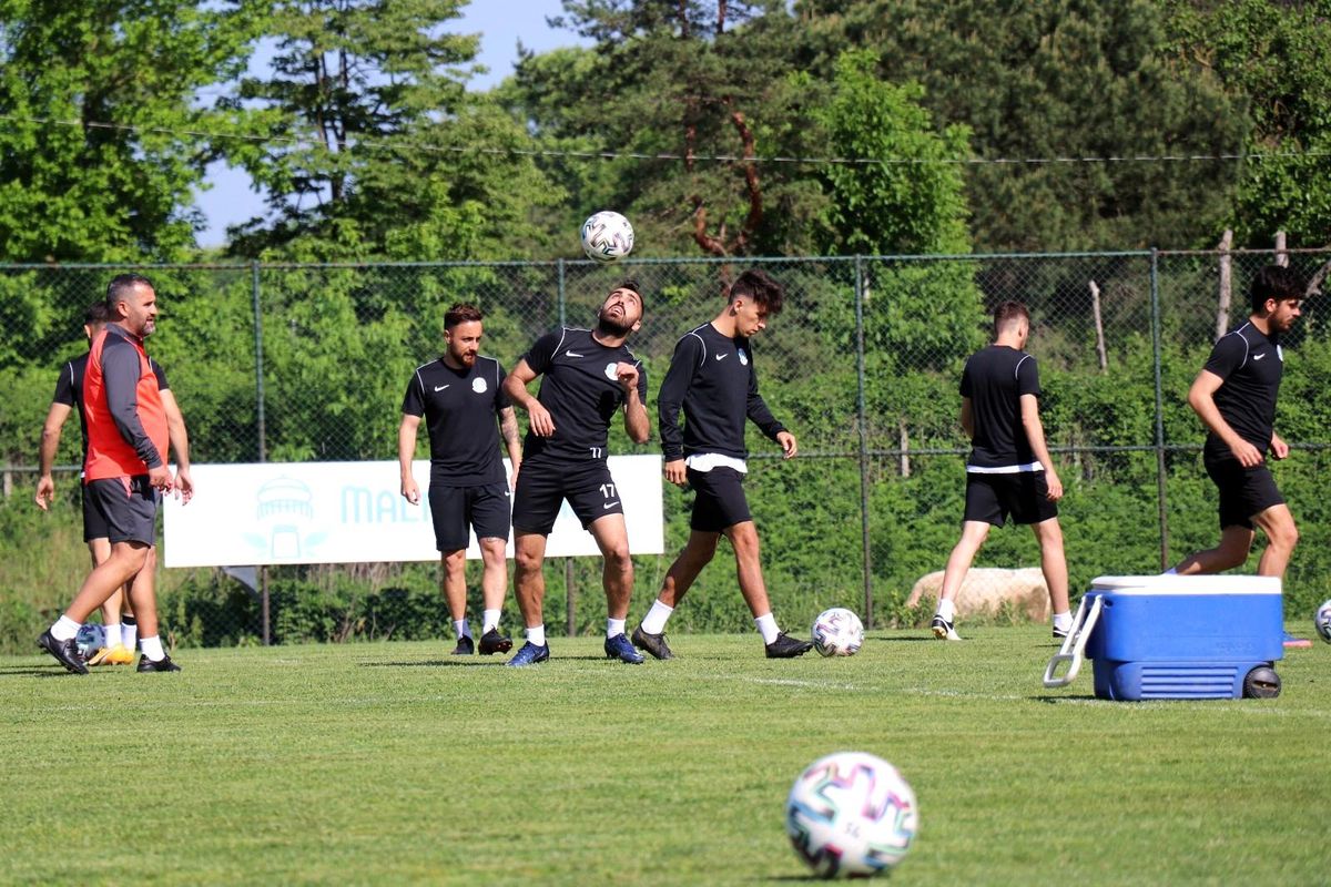 Sakaryaspor 1. Lig özlemine ezeli karşılaşmada son vermek istiyor