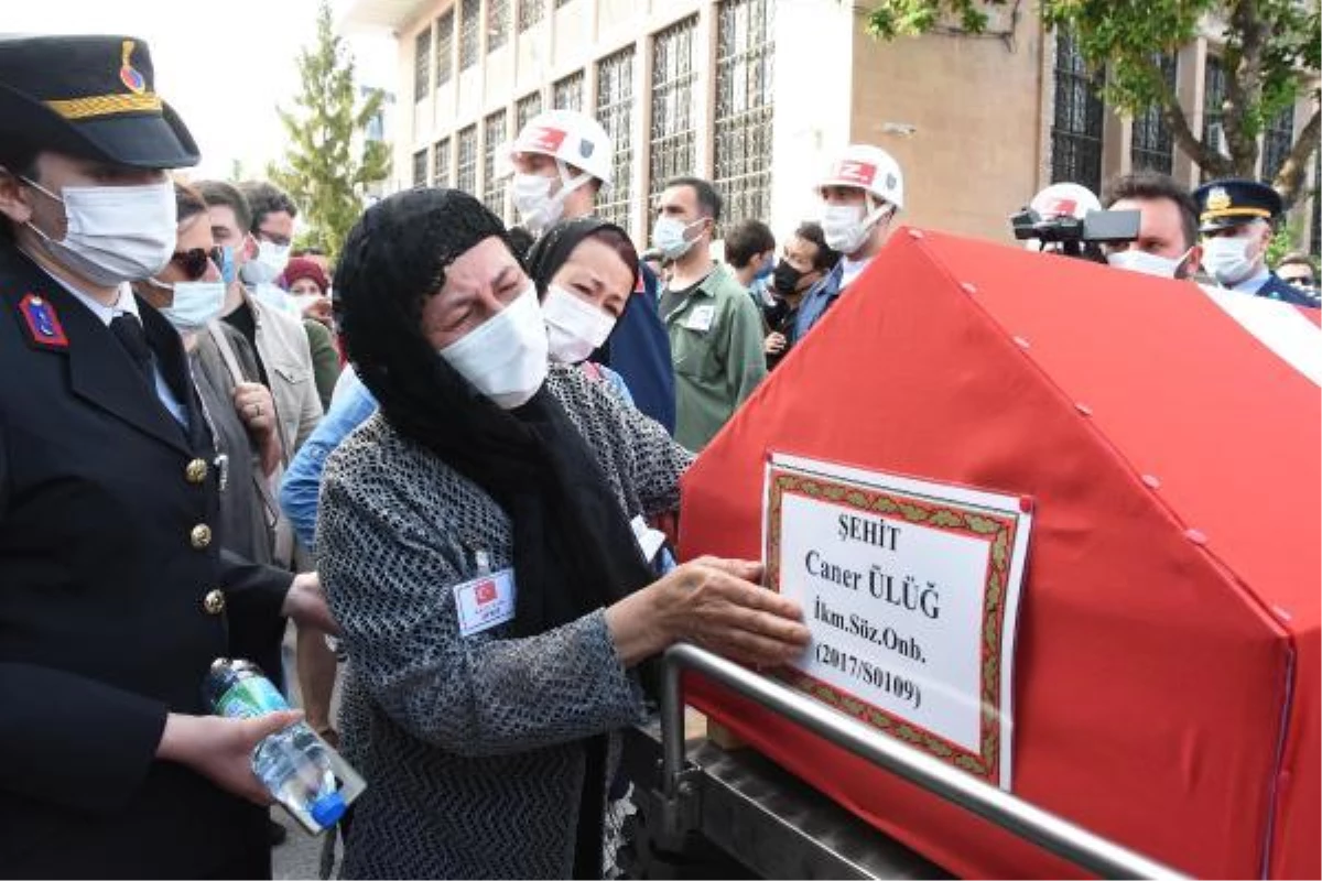 Son dakika gündem: Şehit Onbaşı Caner Ülüğ, Eskişehir\'de toprağa verildi