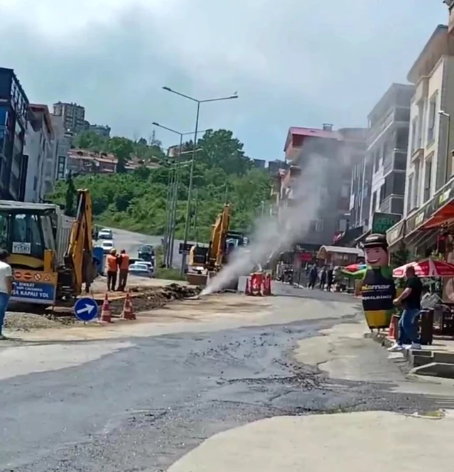 Trabzon'da patlayan doğalgaz borusu paniğe neden oldu