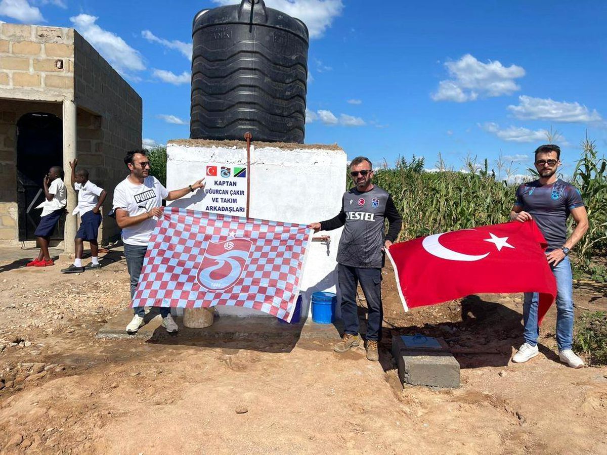 Uğurcan Çakır\'dan anlamlı davranış