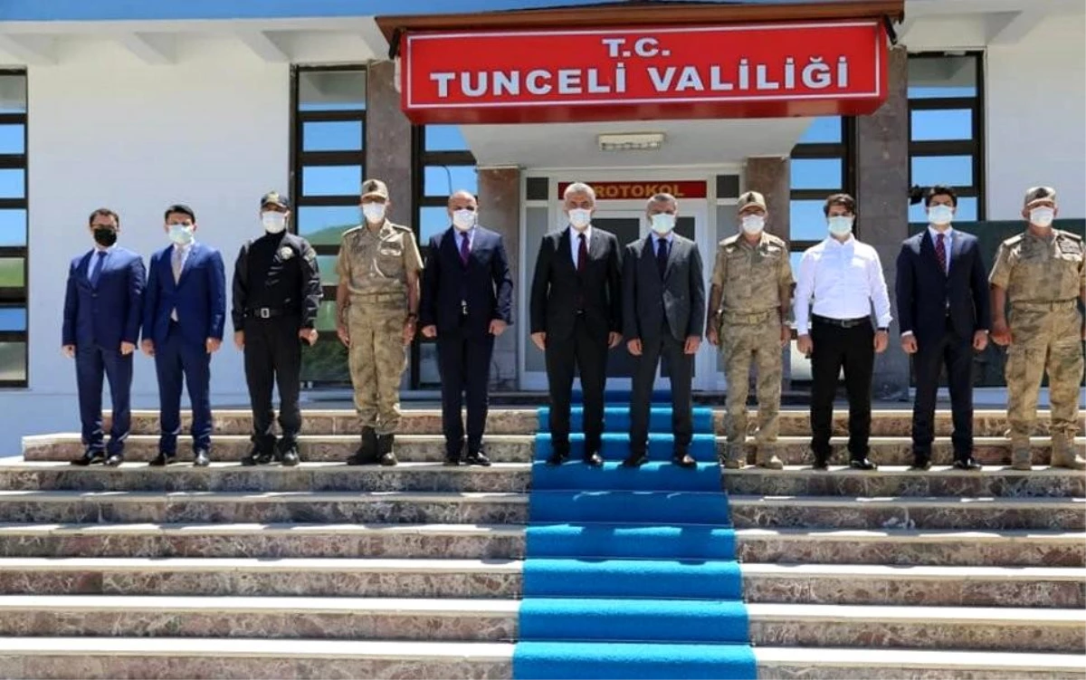 Vali Makas, Tunceli\'de ziyaretlerde bulundu