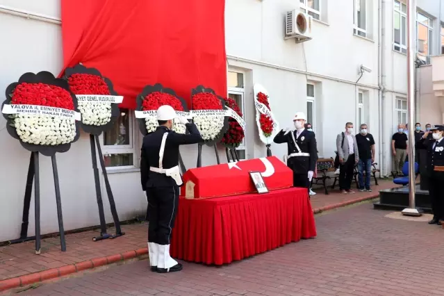 Yalova'da şehit polis memuru için tören düzenlendi