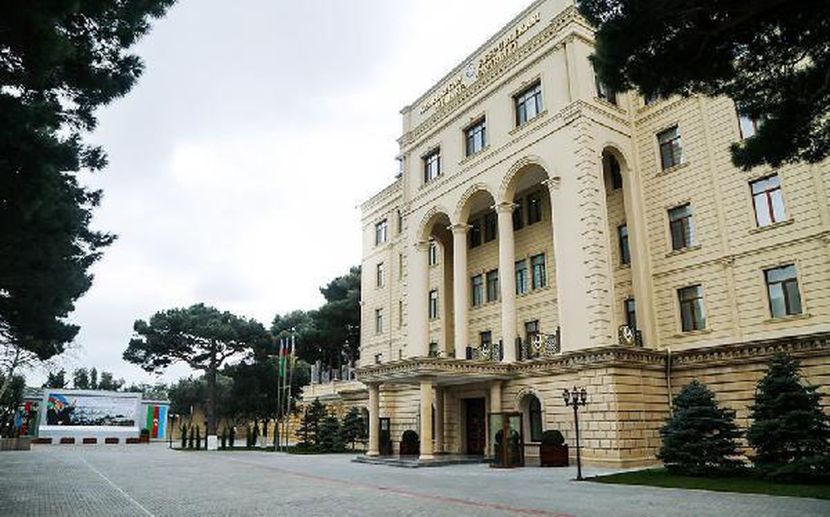 Azerbaycan Savunma Bakanlığı: Mayın döşeyen 6 Ermeni askeri esir alındı