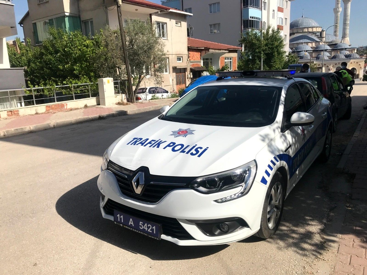 Son dakika! Bilecik\'te meydana gelen trafik kazasında 1 kişi yaralandı