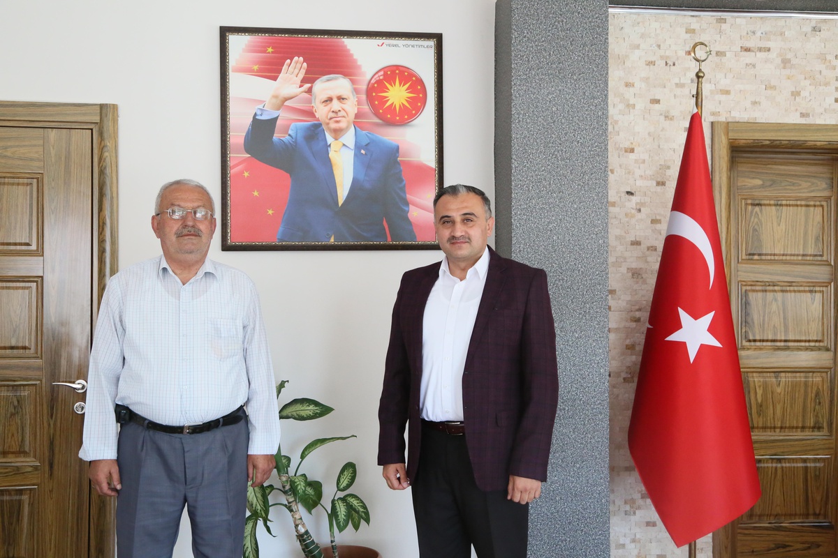 Develi Belediyesi pazarcılardan 4 aylık kira almayacak