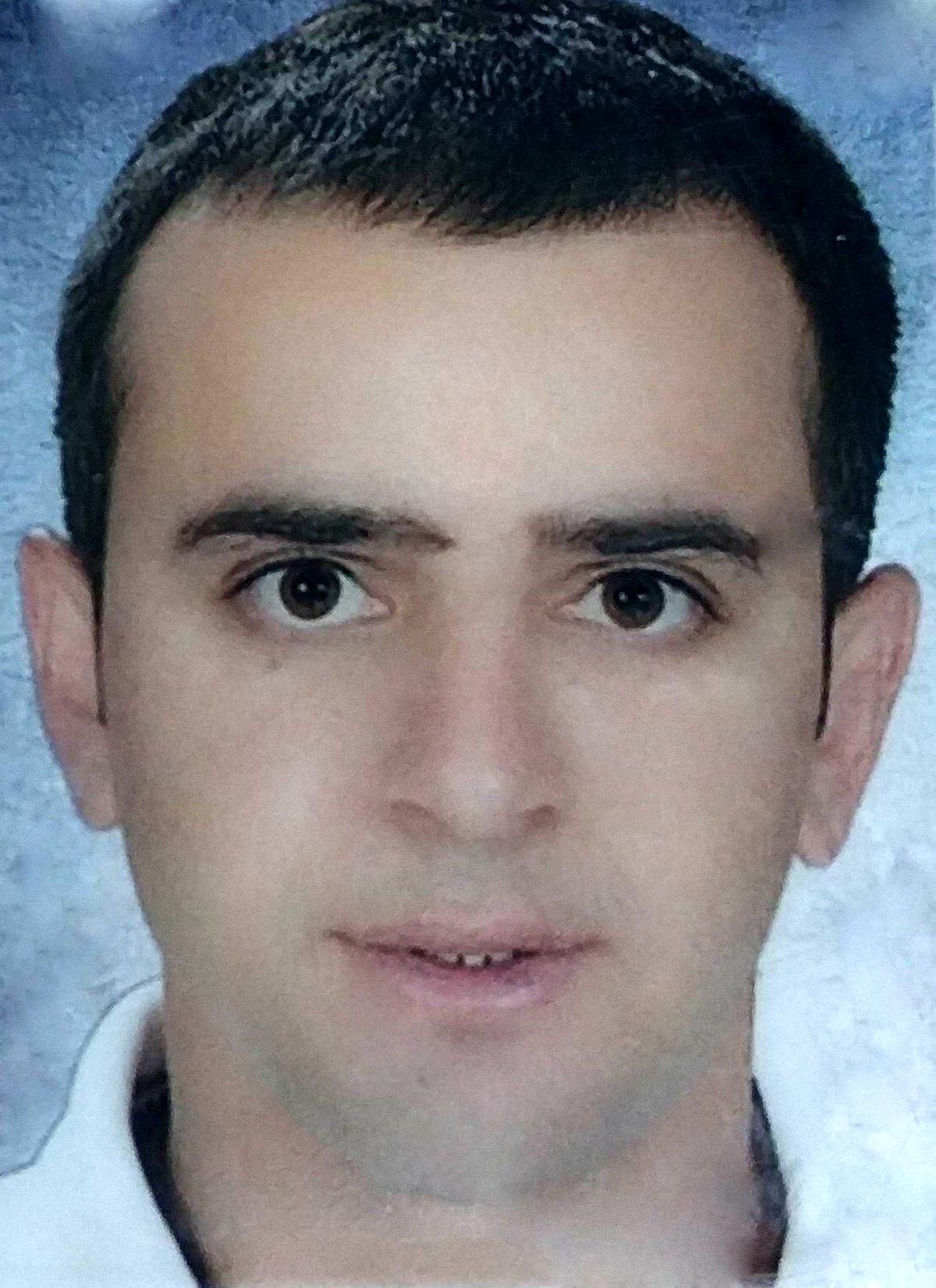Doçent, bahçeye çam ağacı dikerken hayatını kaybetti