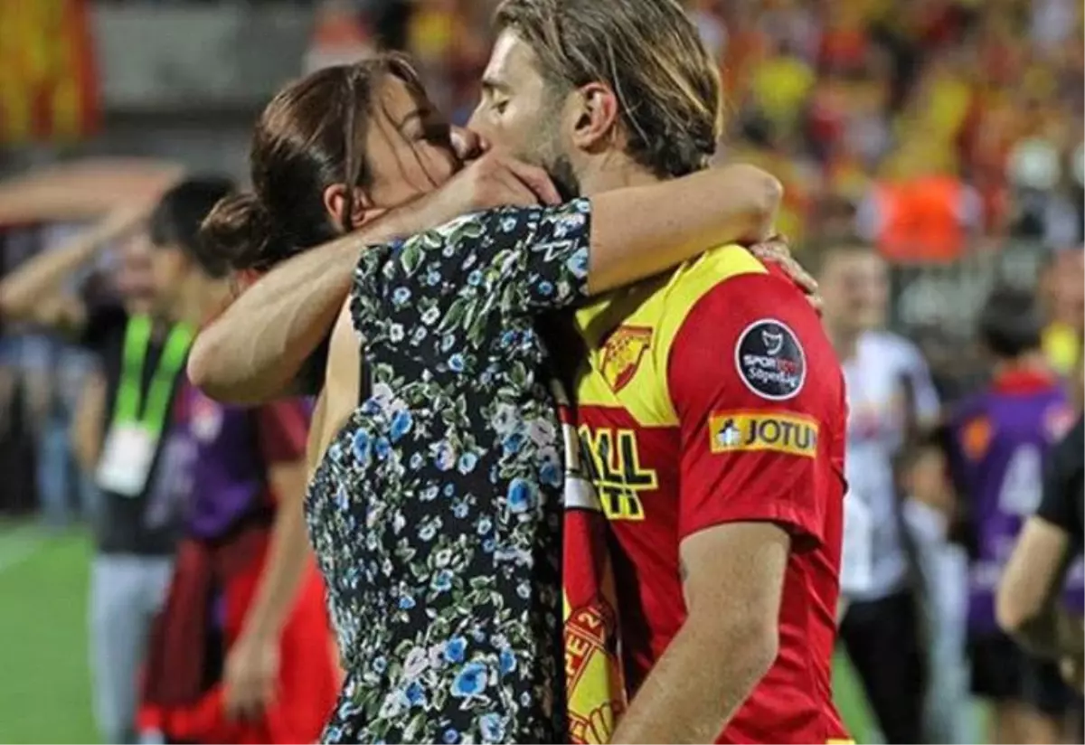 Galatasaray\'ın yeni yengesi Ebru Şancı, Alpaslan\'ı öpücüklere boğdu