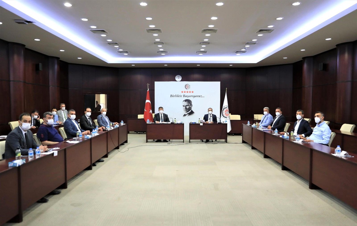 AK Parti milletvekillerinin Bazı Alacakların Yeniden Yapılandırılması ile Bazı Kanunlarda Değişiklik Yapılmasına İlişkin Kanun Teklifi TBMM Plan ve...