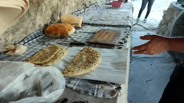 Hataylı kadınların geçim kaynağı sac ve tandır ekmeği