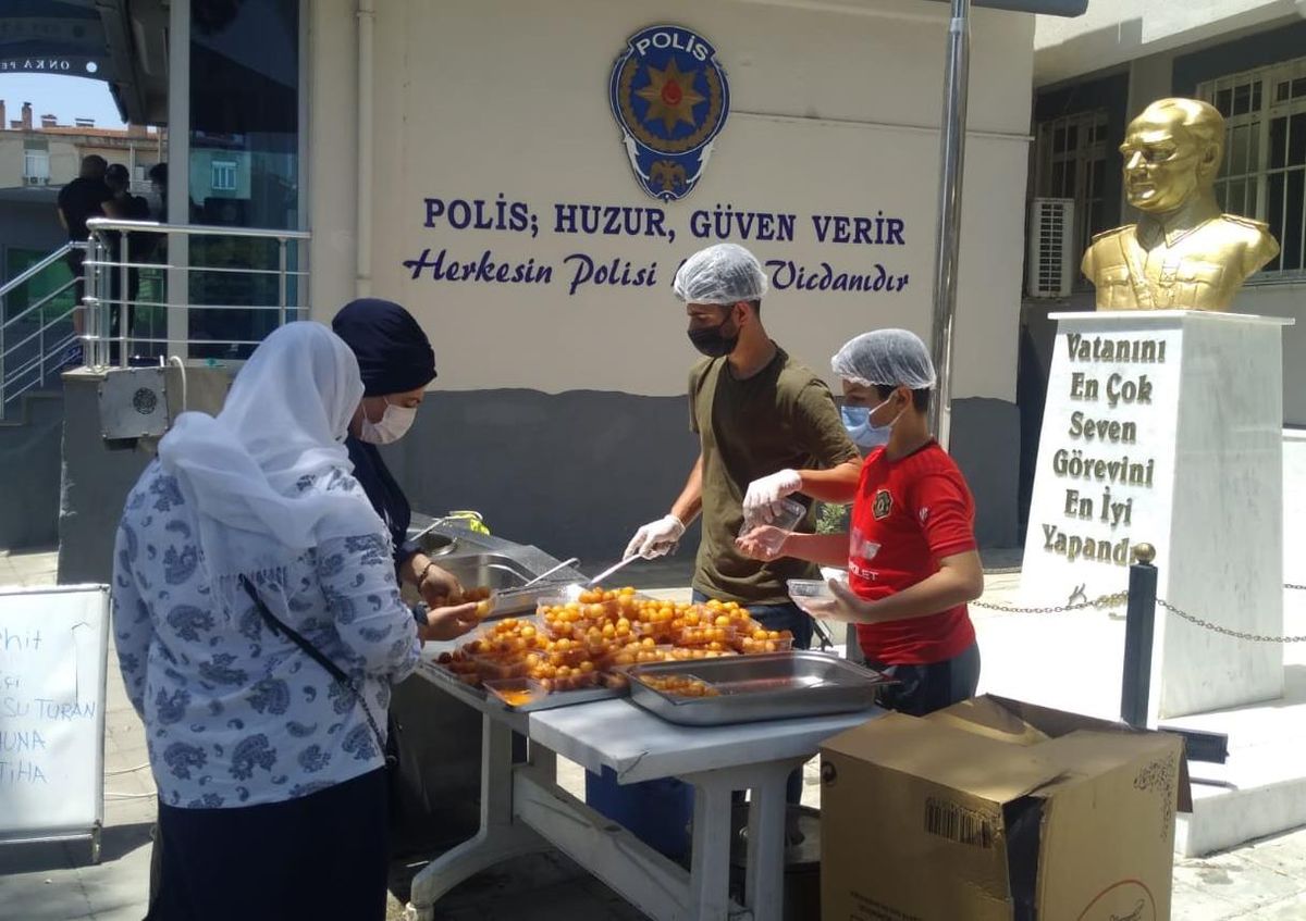 Son dakika haber... İstanbul\'da şehit olan bekçi Kansu Turan, Söke\'de anıldı