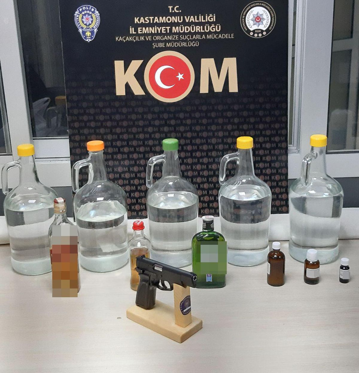 Son dakika haber... Kastamonu\'da kaçak içki operasyonunda 1 şüpheli yakalandı