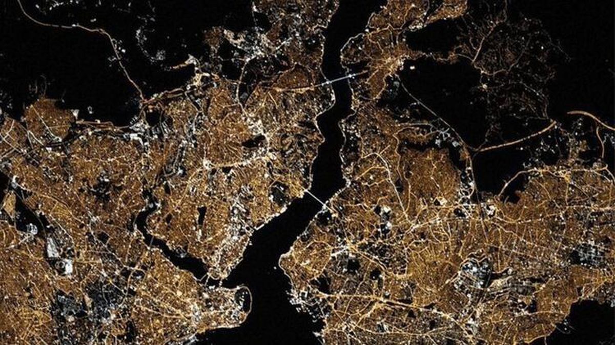 NASA\'dan İstanbul paylaşımı: "İstanbul, parlıyorsun"