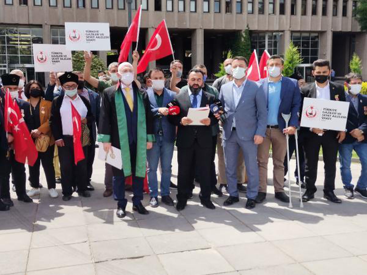 Son dakika haberi | Şehit aileleri ve gazilerden Sedat Peker\'e suç duyurusu