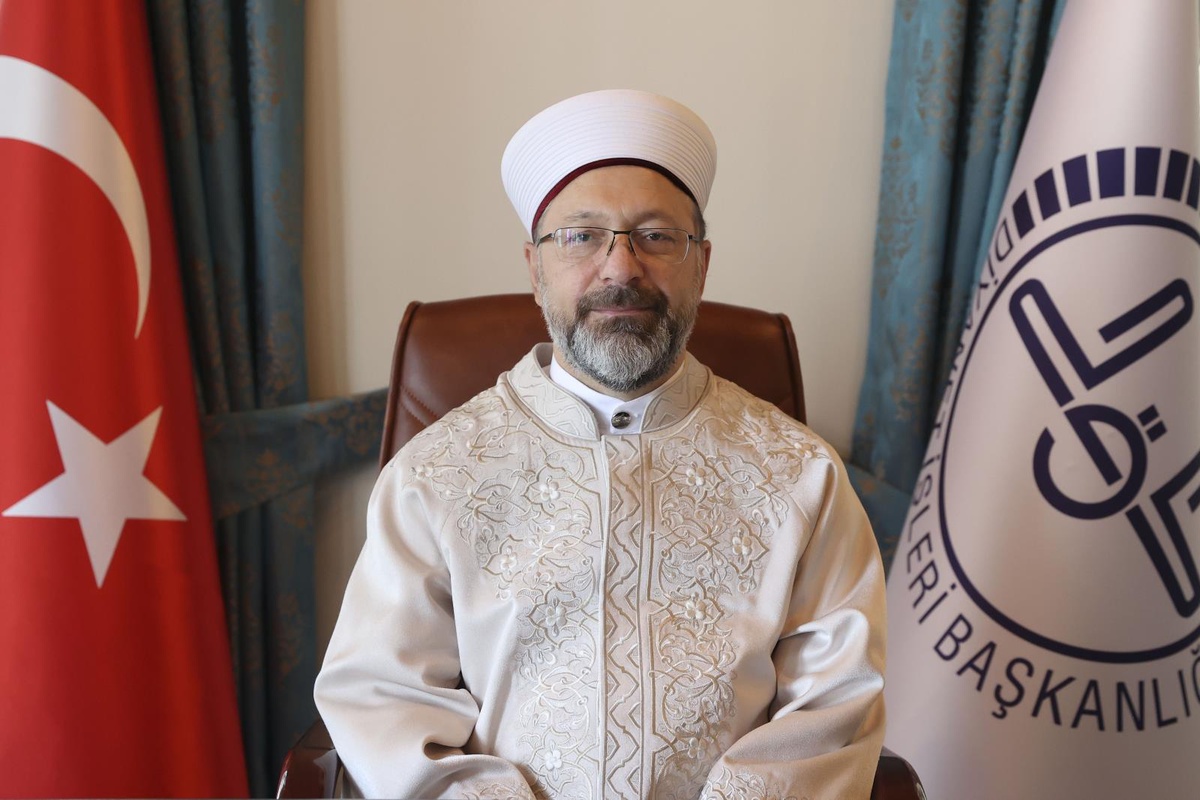 "Bilgi üreten ve yayıncılık yapanlar, dijital dünya ile ilişkilerini sürekli güncel tutmalıdır"