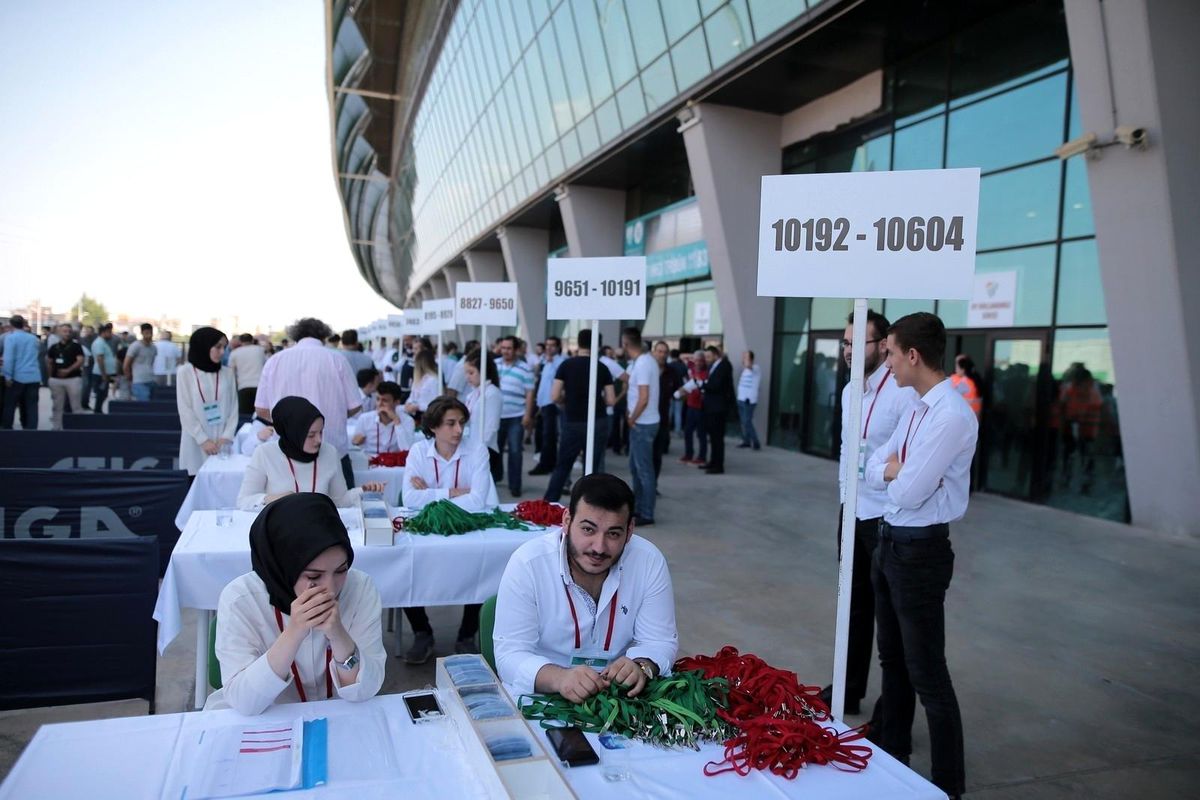 Bursaspor başkanını seçmek için 1 Haziranda yapılacak açıklamayı bekliyor