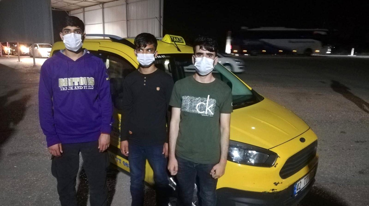Çocuk yurdundan kaçan Afgan uyruklu 3 kişi yakalandı