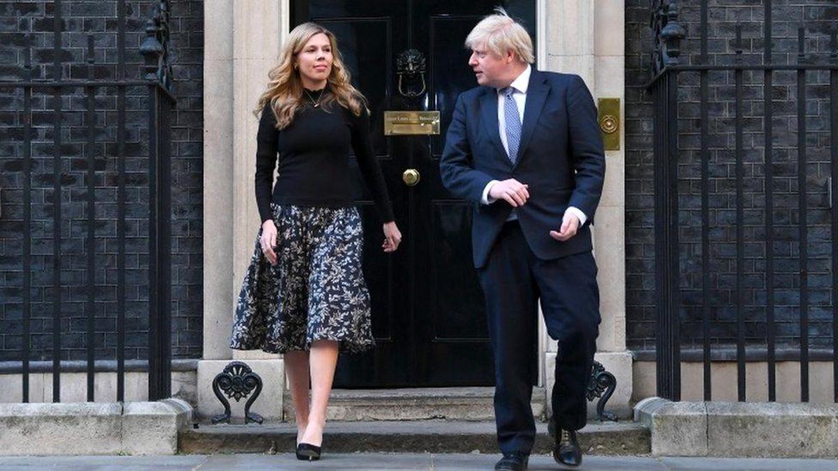 İngiltere Başbakanı Johnson tadilat masraflarıyla ilgili \'görevini kötüye kullanmadı ama akılsızca davrandı\'